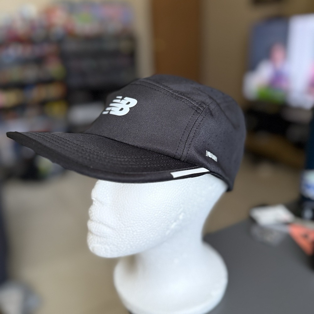 New Balance 5 Panel Pro Run Hat Cap Black Silver Strap Back Big Mesh Running